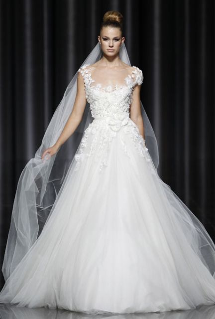 Свадебное платье Elie Saab Neftis напрокат