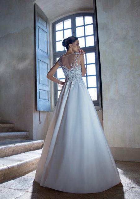 Свадебное платье Tarik Ediz White g1142 напрокат